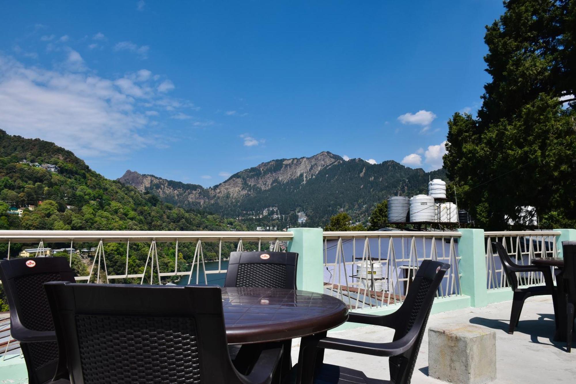 Spruce Hill Hotel & Restro Nainital Esterno foto