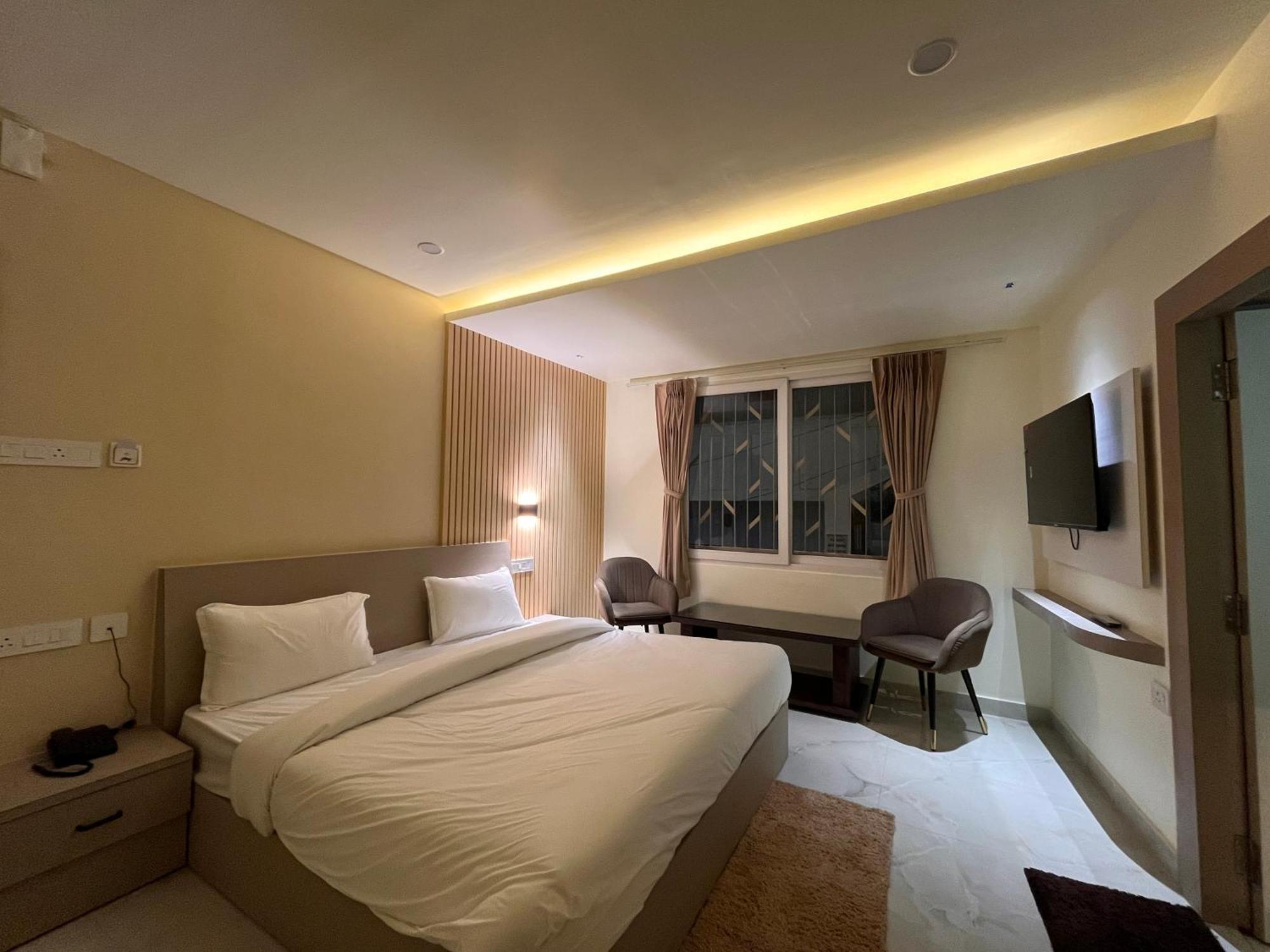 Spruce Hill Hotel & Restro Nainital Esterno foto
