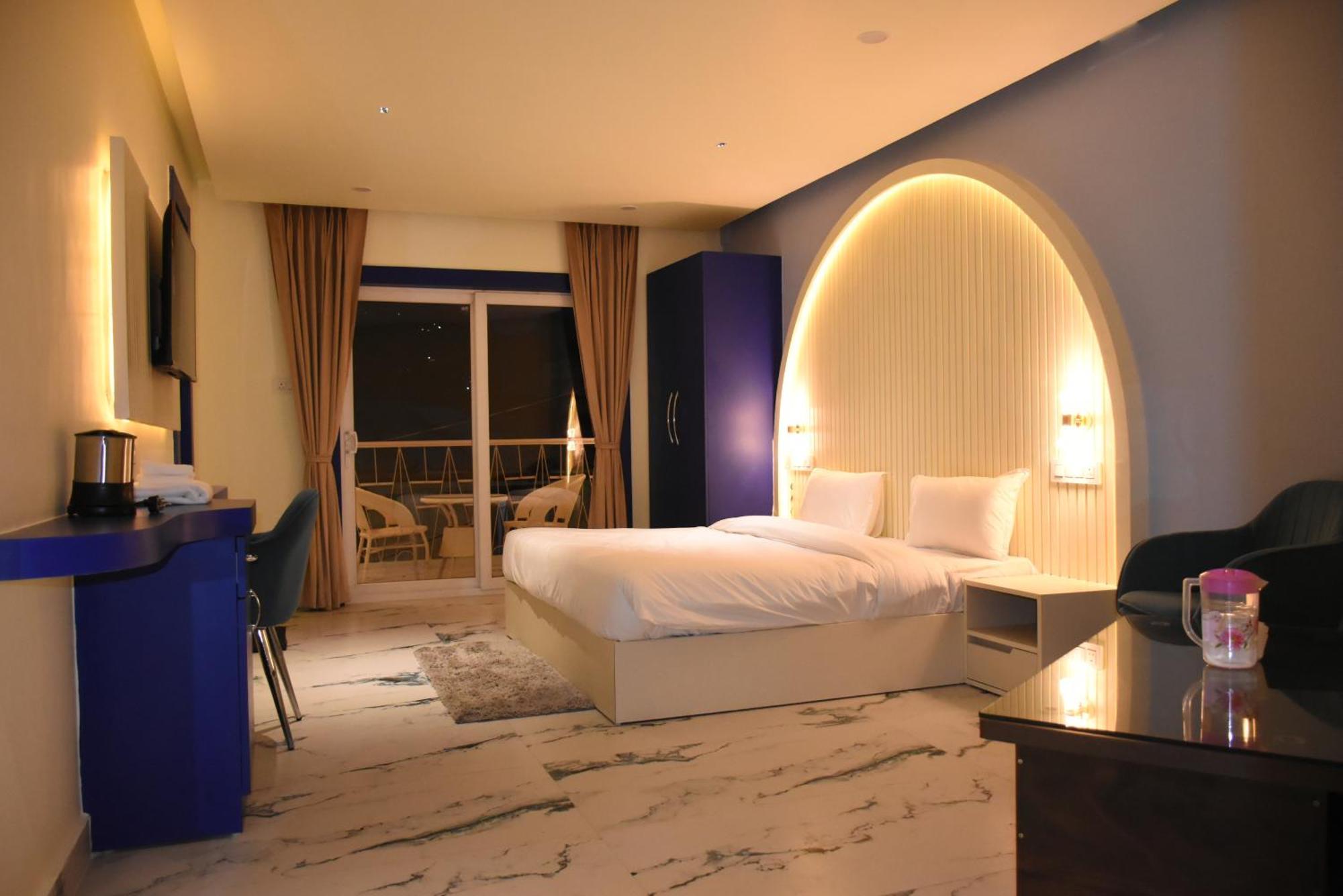 Spruce Hill Hotel & Restro Nainital Esterno foto
