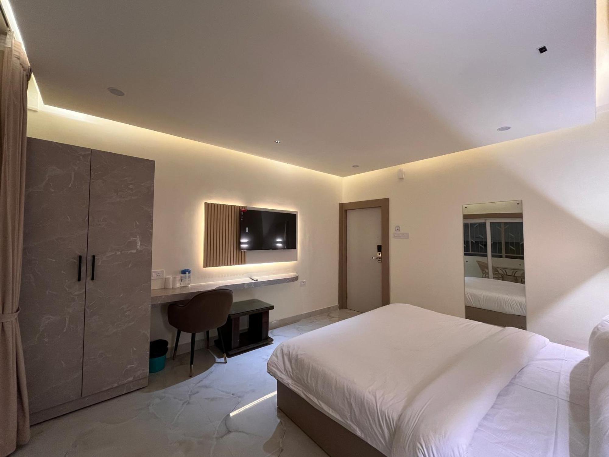 Spruce Hill Hotel & Restro Nainital Esterno foto